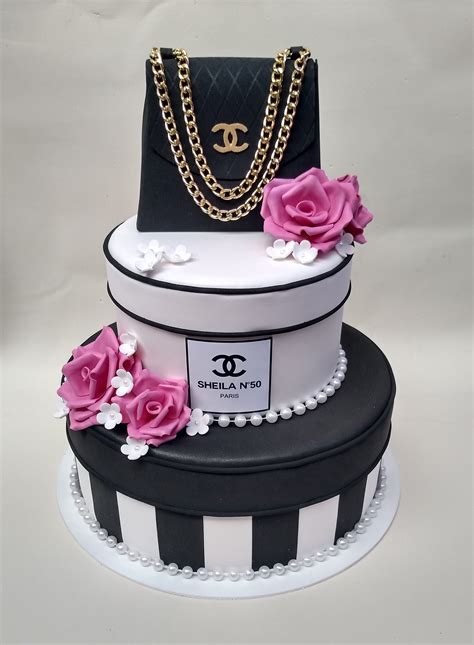 torta chanel 